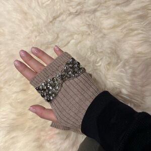 Juicy couture fingerless gloves